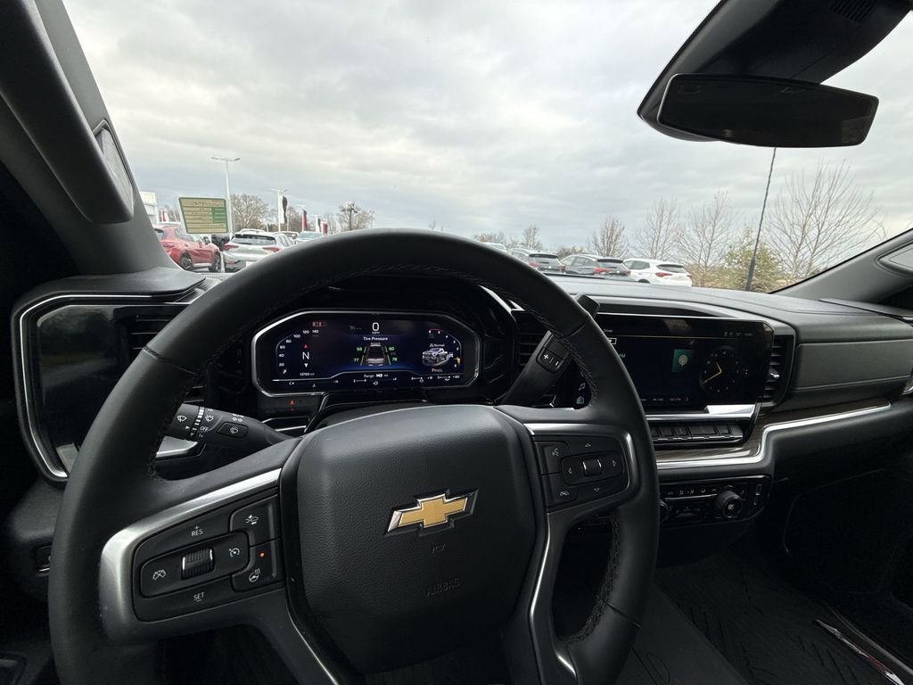 Certified 2024 Chevrolet Silverado 2500 LT image 16
