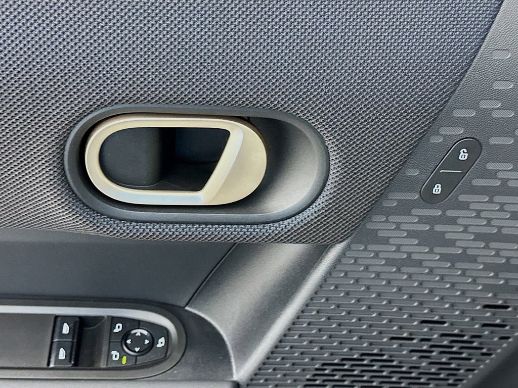 Certified 2025 MINI Cooper S image 19