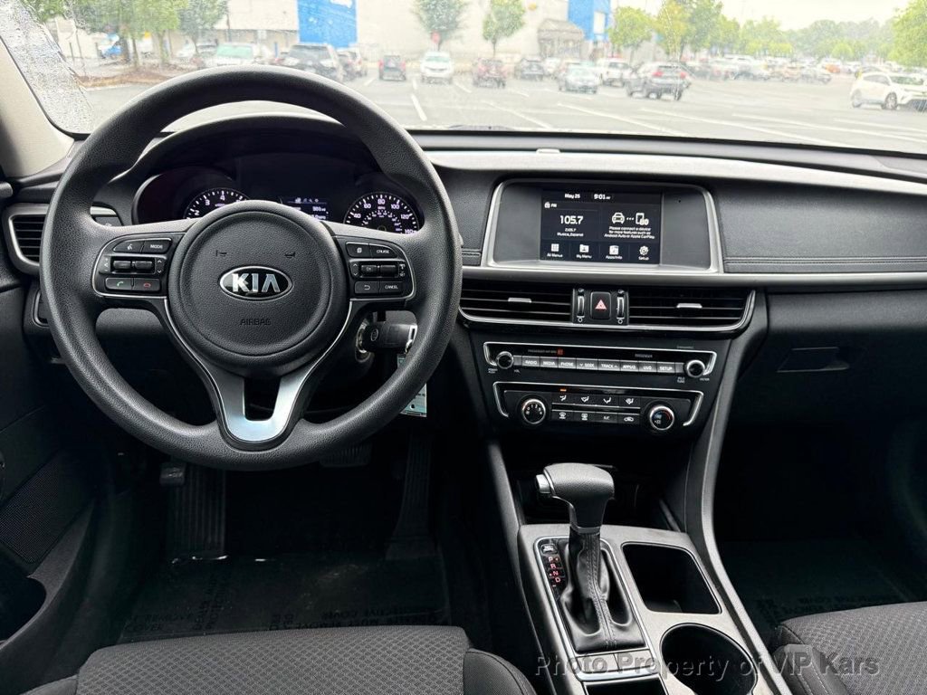 Used 2018 Kia Optima LX FWD image 15