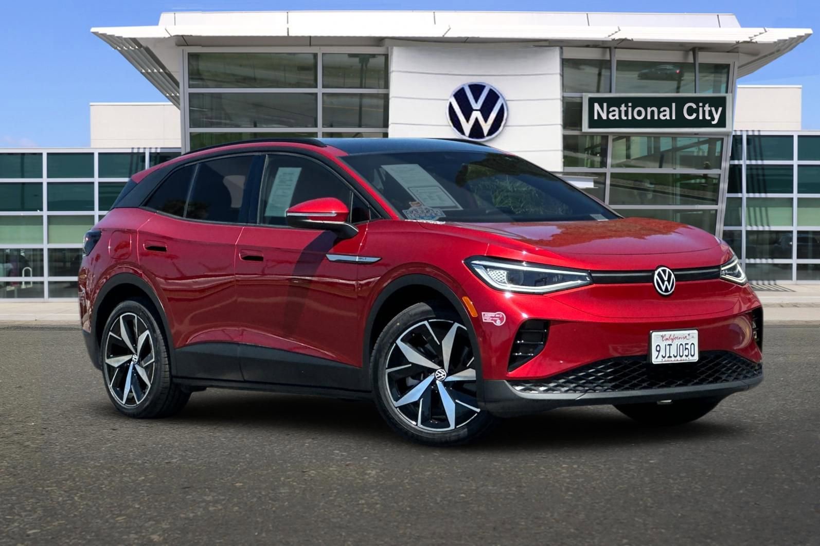 Used 2023 Volkswagen ID.4 Pro S image 2