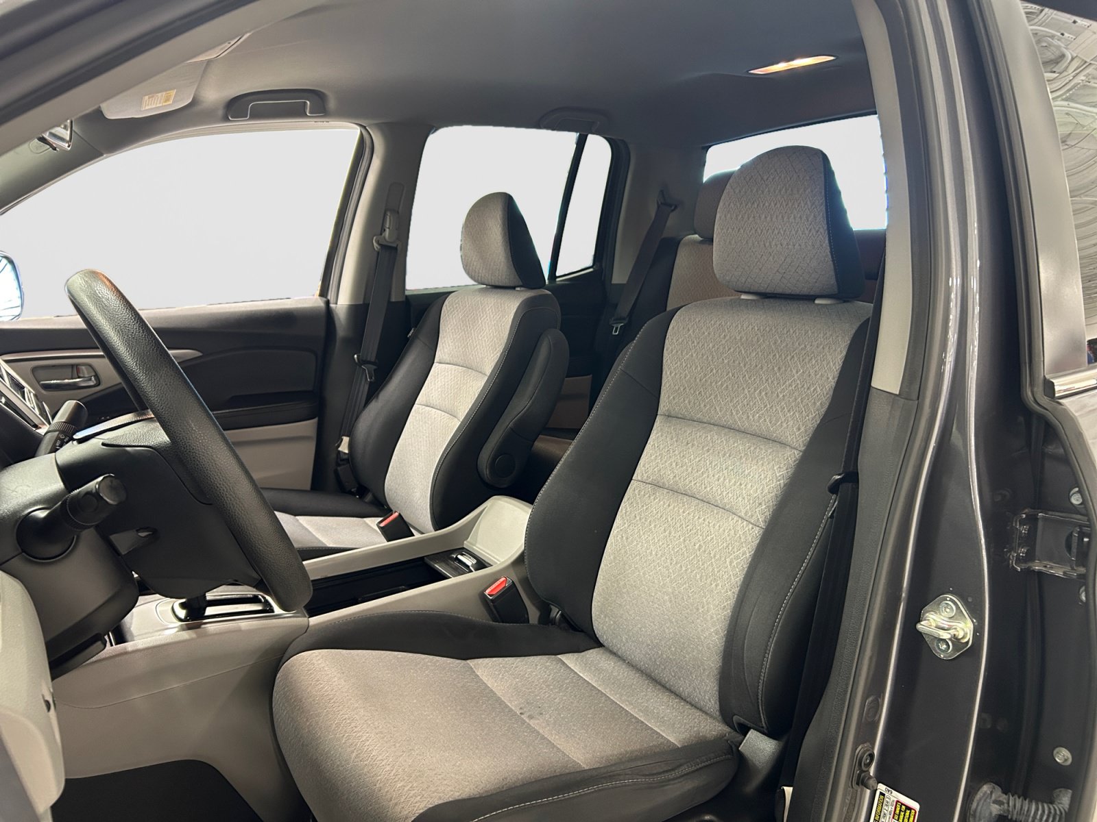 Used 2017 Honda Ridgeline RTS image 11
