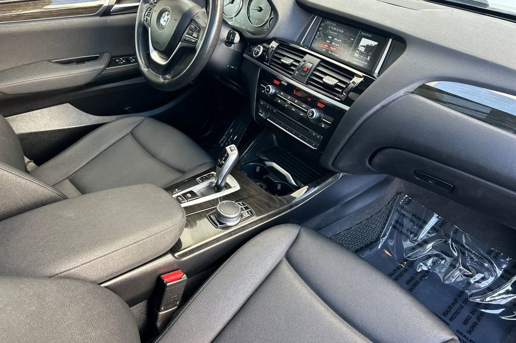 Used 2017 BMW X3 sDrive28i image 17