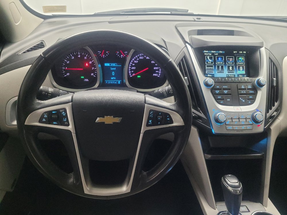 Used 2017 Chevrolet Equinox Premier w/ Enhanced Convenience Package FWD image 22