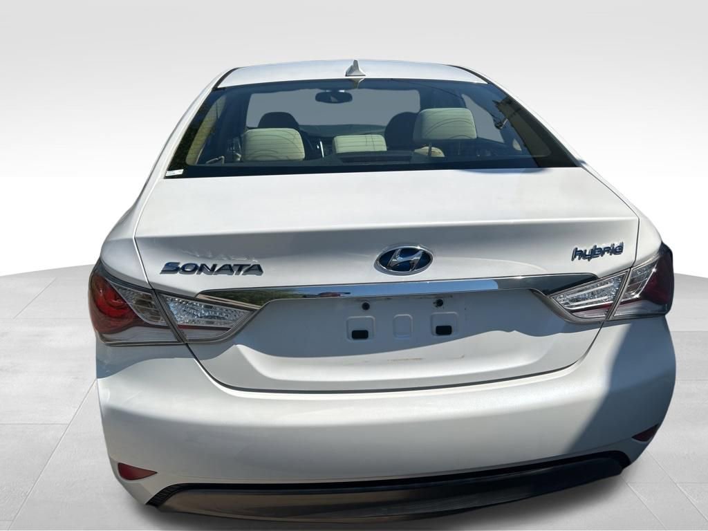 Used 2013 Hyundai Sonata Hybrid FWD image 7