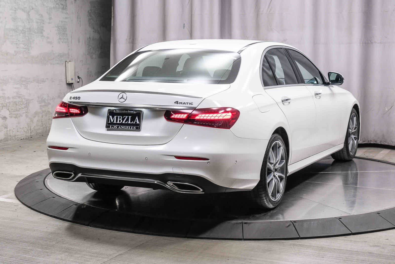Certified 2023 Mercedes-Benz E 450 4MATIC Sedan image 4