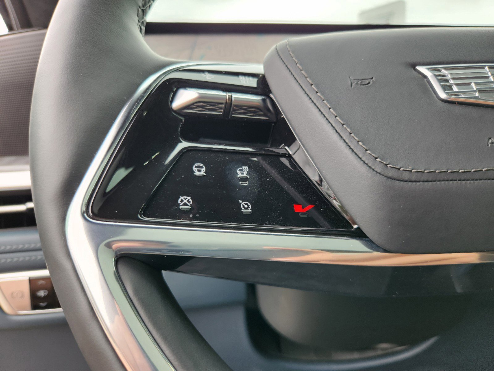 New 2025 Cadillac Escalade IQ Sport 2 AWD/4WD image 32