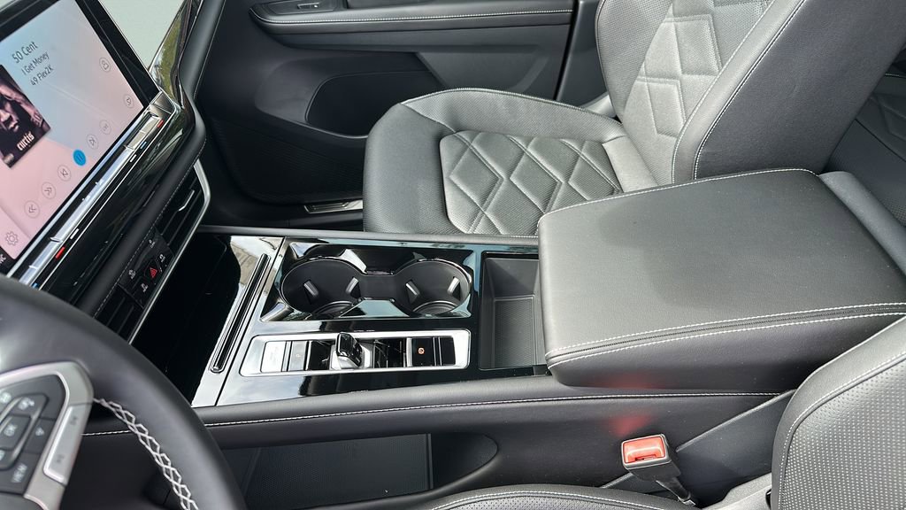New 2026 Volkswagen Atlas SE image 16