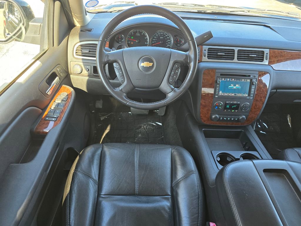 Used 2007 Chevrolet Avalanche LTZ w/ LTZ Preferred Equipment Group image 32