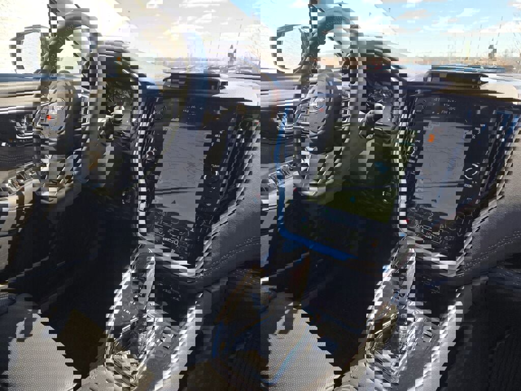 Certified 2025 Subaru Outback Touring XT w/ Popular Package #2 image 7