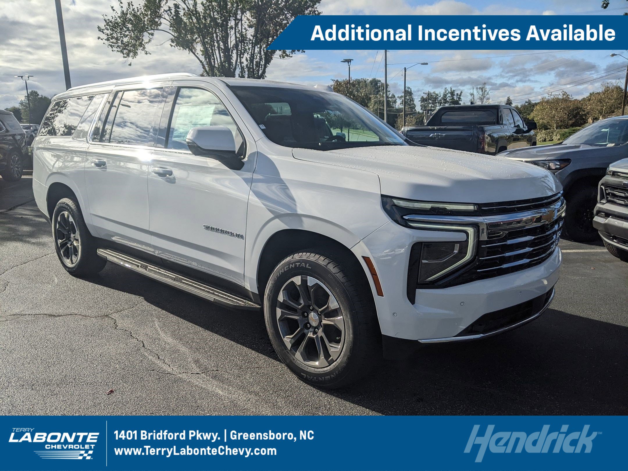 New 2026 Chevrolet Suburban LT w/ Comfort Package image 1