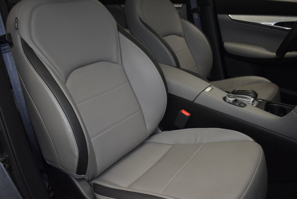 Used 2023 INFINITI QX50 Sensory w/ Accent Package AWD/4WD image 28