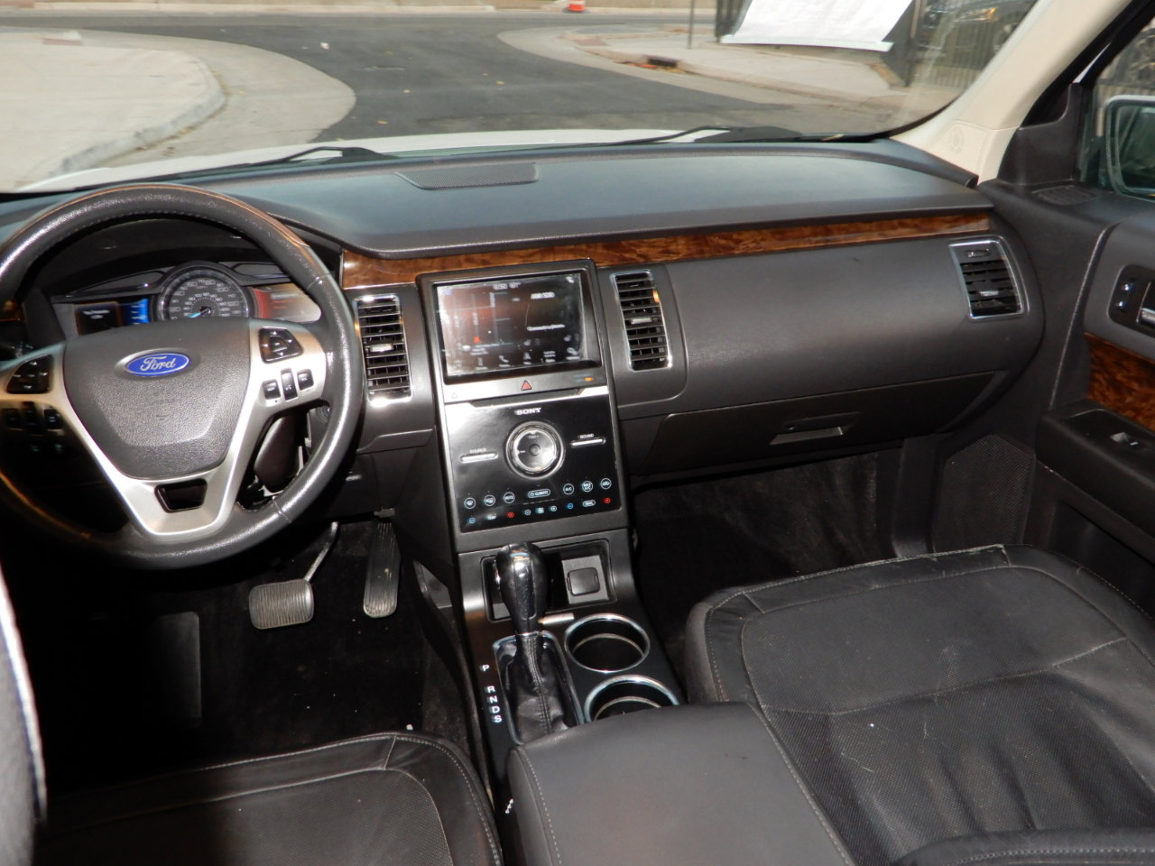 Used 2019 Ford Flex Limited image 16