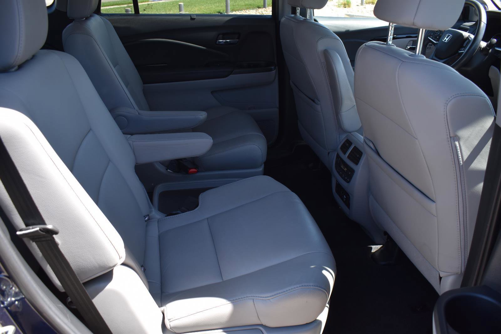 Used 2019 Honda Pilot Touring image 18