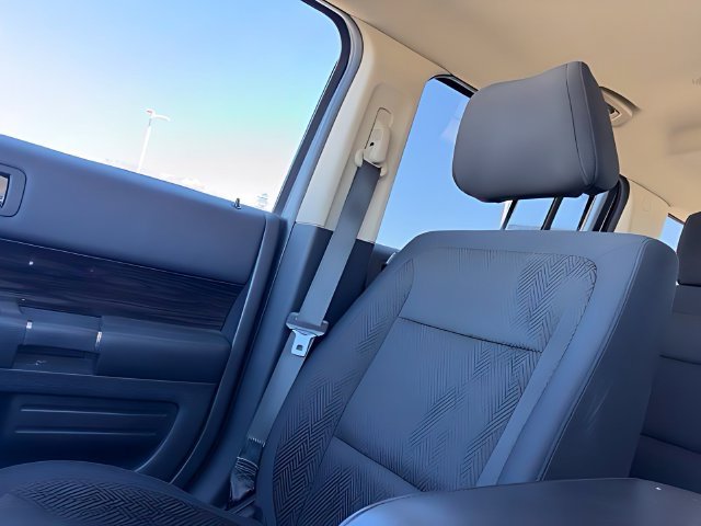 Used 2019 Ford Flex SEL w/ Class III Trailer Tow Package AWD/4WD image 21