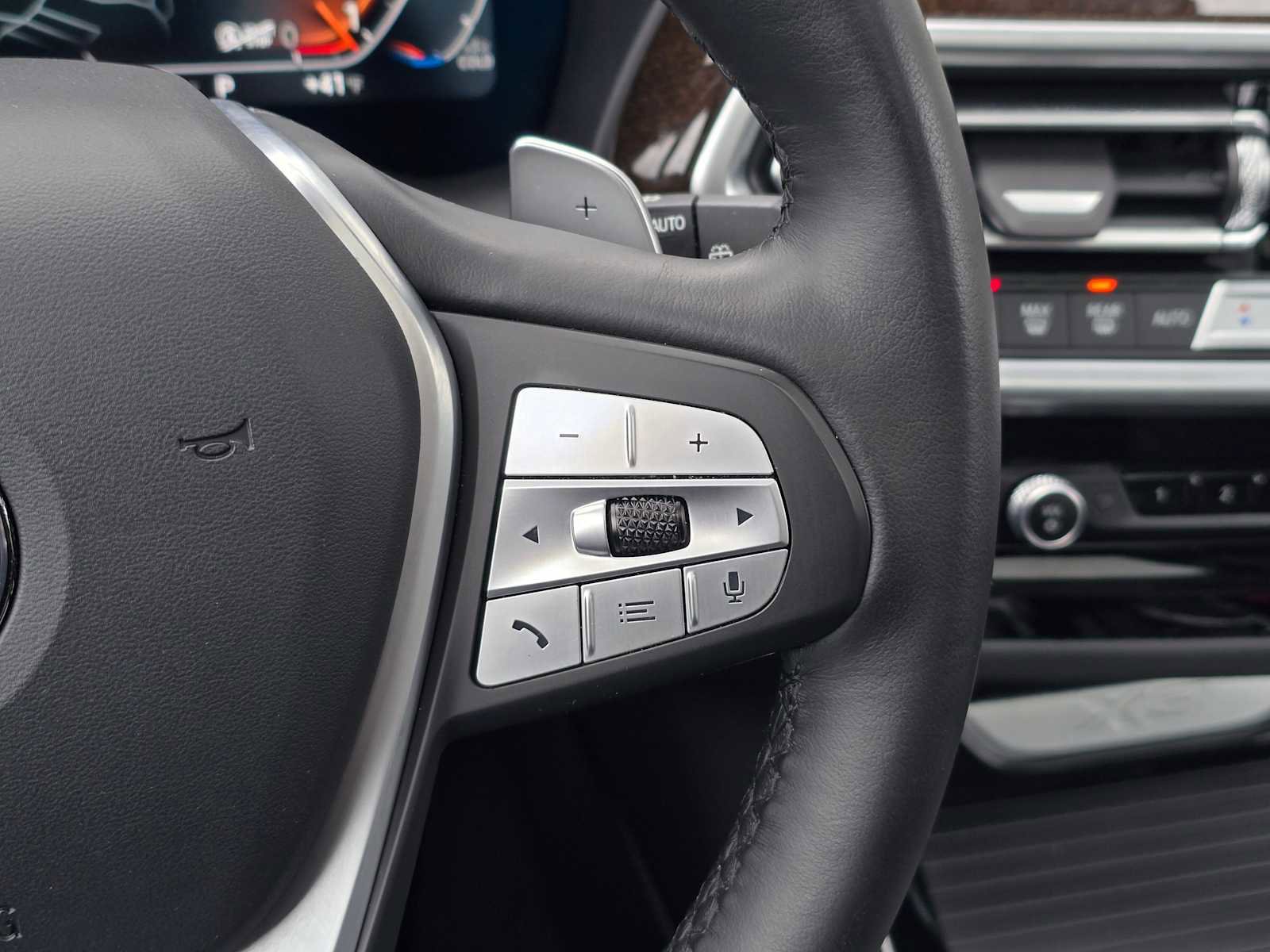 Used 2024 BMW X3 xDrive30i image 28