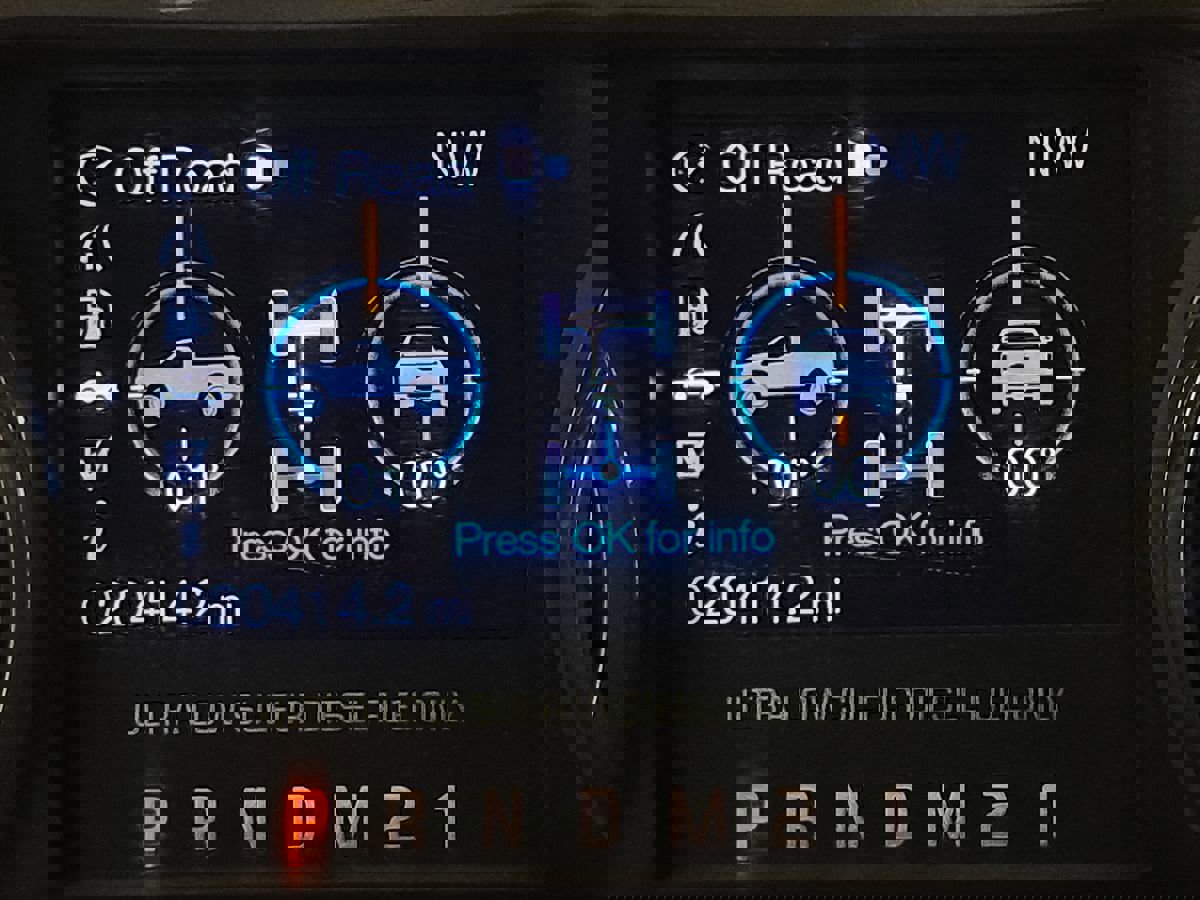 Used 2015 Ford F350 Lariat w/ Chrome Package image 12