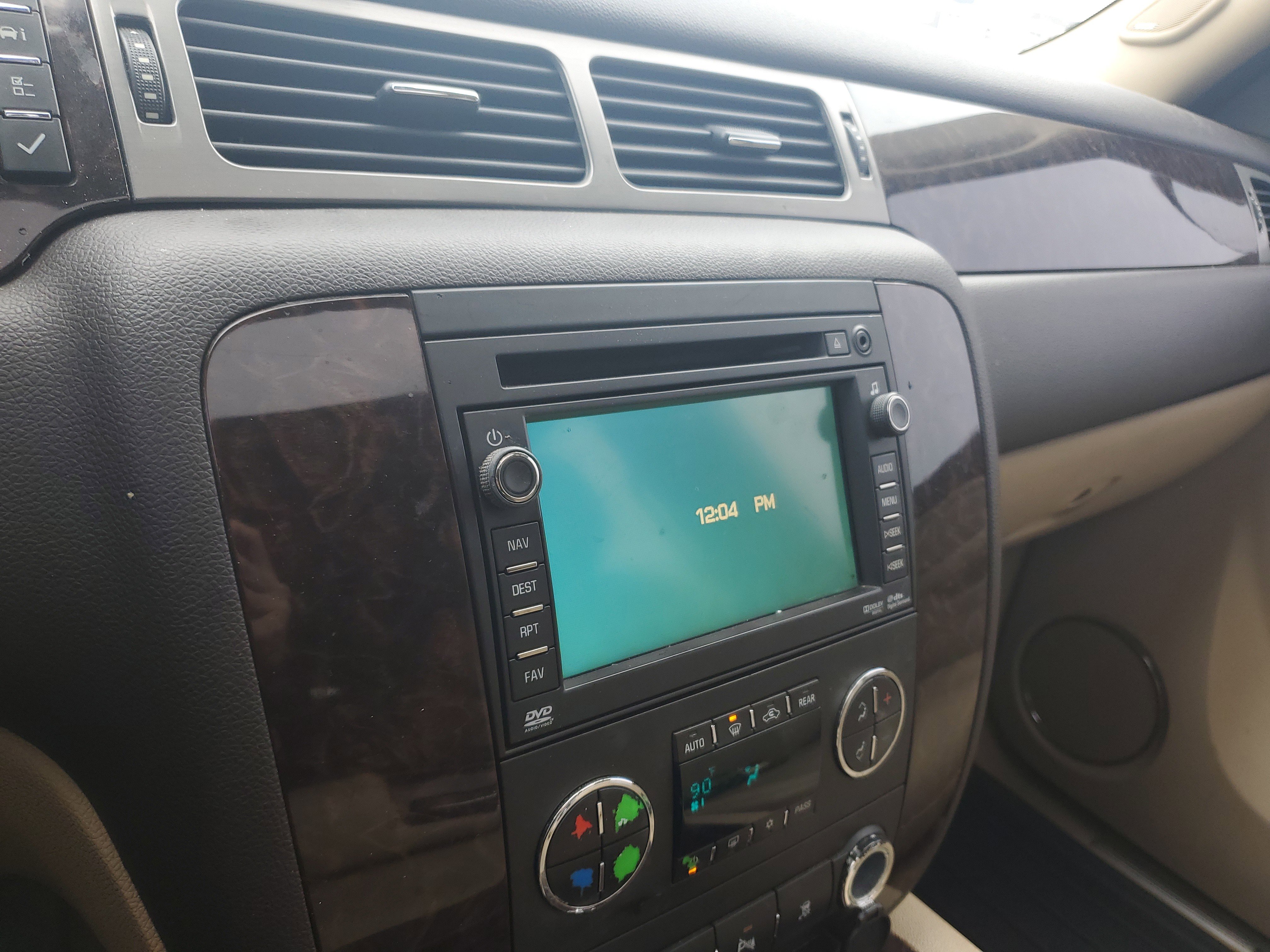 Used 2011 GMC Yukon XL Denali image 21