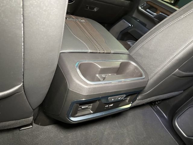 Used 2024 Chevrolet Silverado 3500 High Country w/ High Country Premium Package image 63