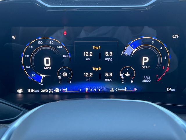 New 2026 Chevrolet Colorado ZR2 w/ Technology Package AWD/4WD image 20