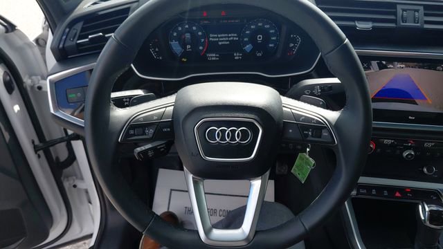 Used 2025 Audi Q3 2.0T Premium AWD/4WD image 16