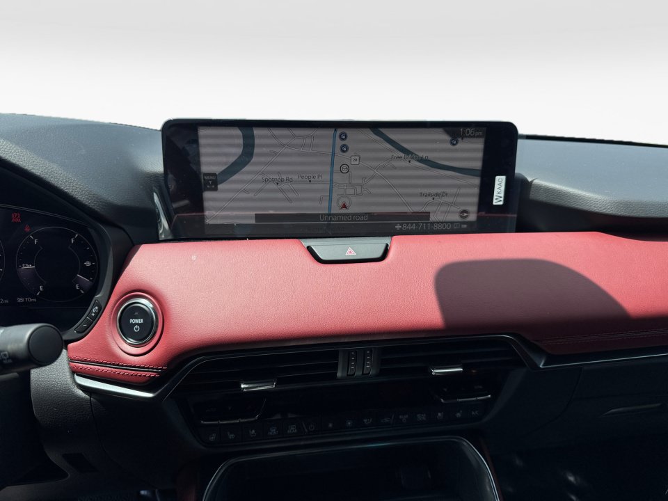 New 2025 MAZDA CX-70 Plug-In Hybrid w/ Premium Plus AWD/4WD image 15