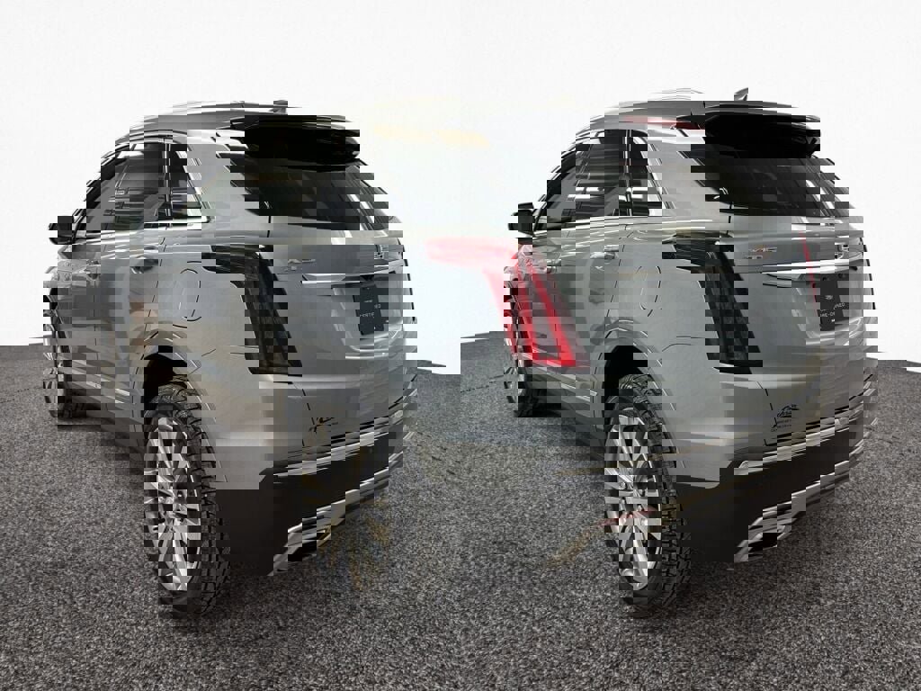 Certified 2023 Cadillac XT5 Premium Luxury image 2