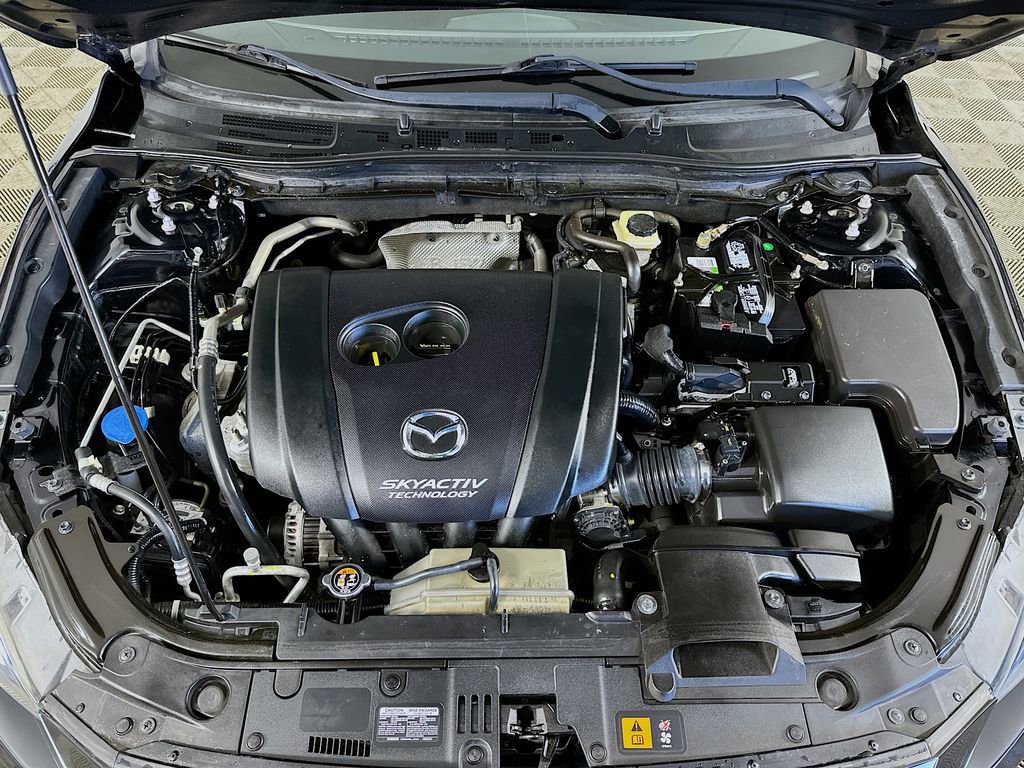 Used 2015 MAZDA MAZDA3 i Touring image 34