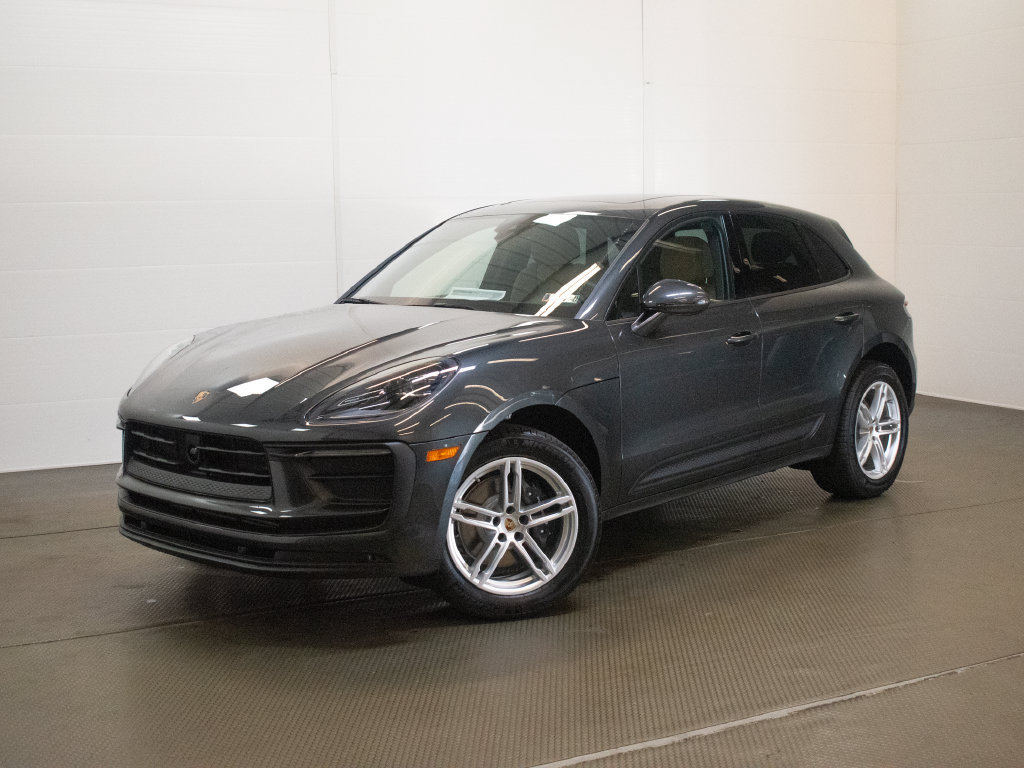 New 2026 Porsche Macan AWD/4WD image 1
