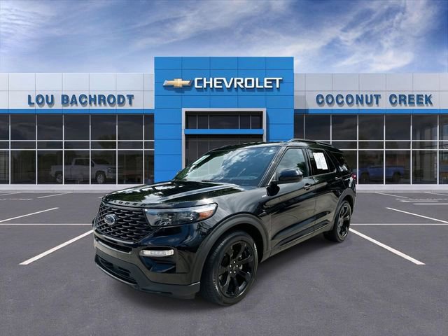 Used 2023 Ford Explorer ST-Line w/ Class IV Trailer Tow Package RWD image 4