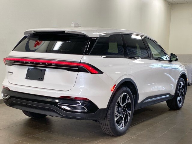 New 2026 Lincoln Nautilus Premier w/ Equipment Group 102A AWD/4WD image 7