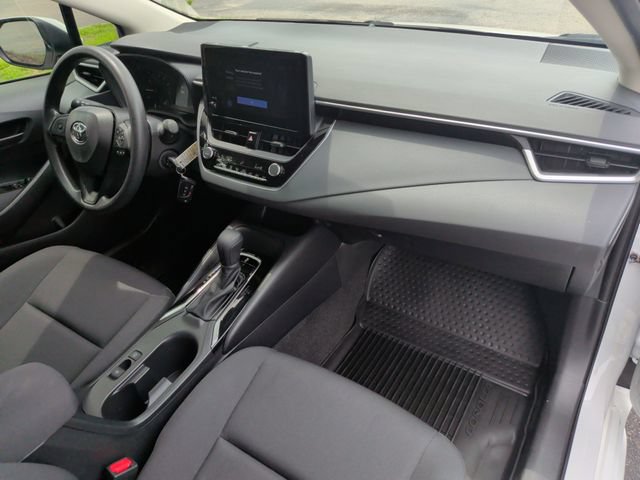 Used 2023 Toyota Corolla LE FWD image 16