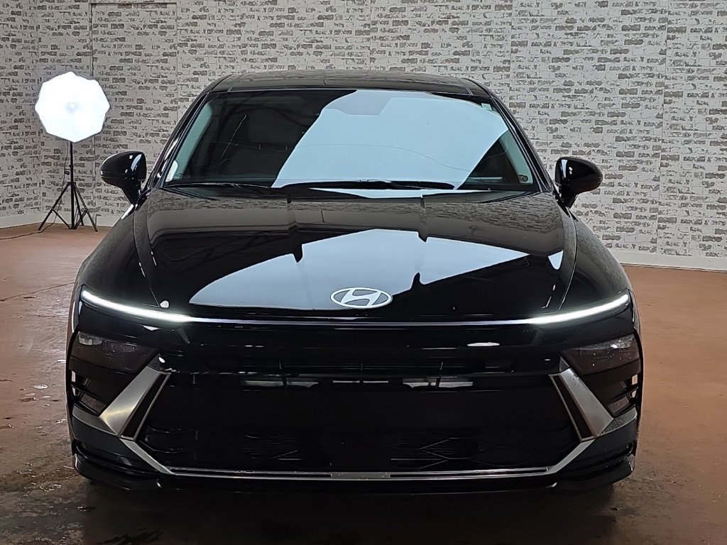 Certified 2024 Hyundai Sonata SEL w/ Convenience Package image 3