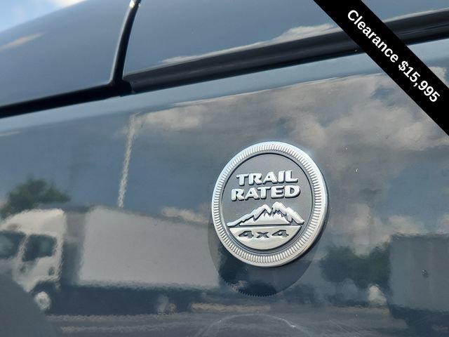 Used 2017 Jeep Wrangler Unlimited Sport w/ Connectivity Group image 13