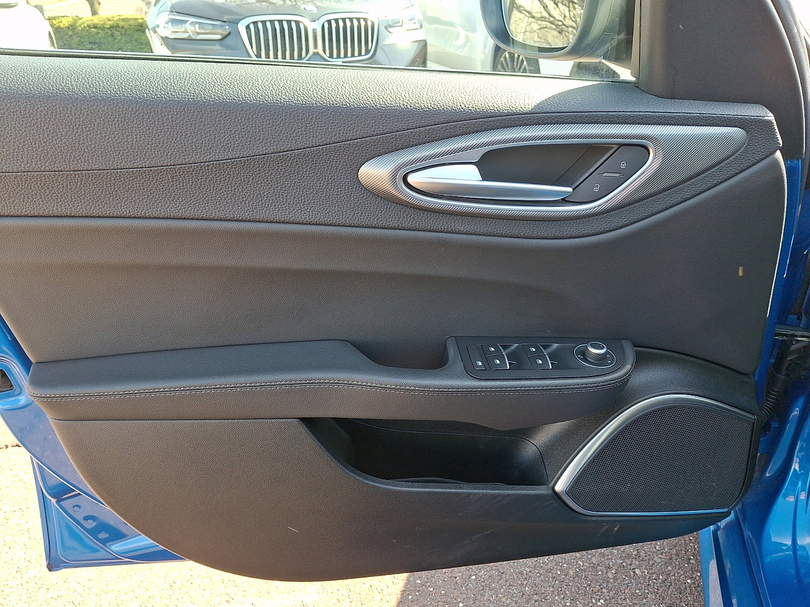 Used 2023 Alfa Romeo Giulia Veloce image 12