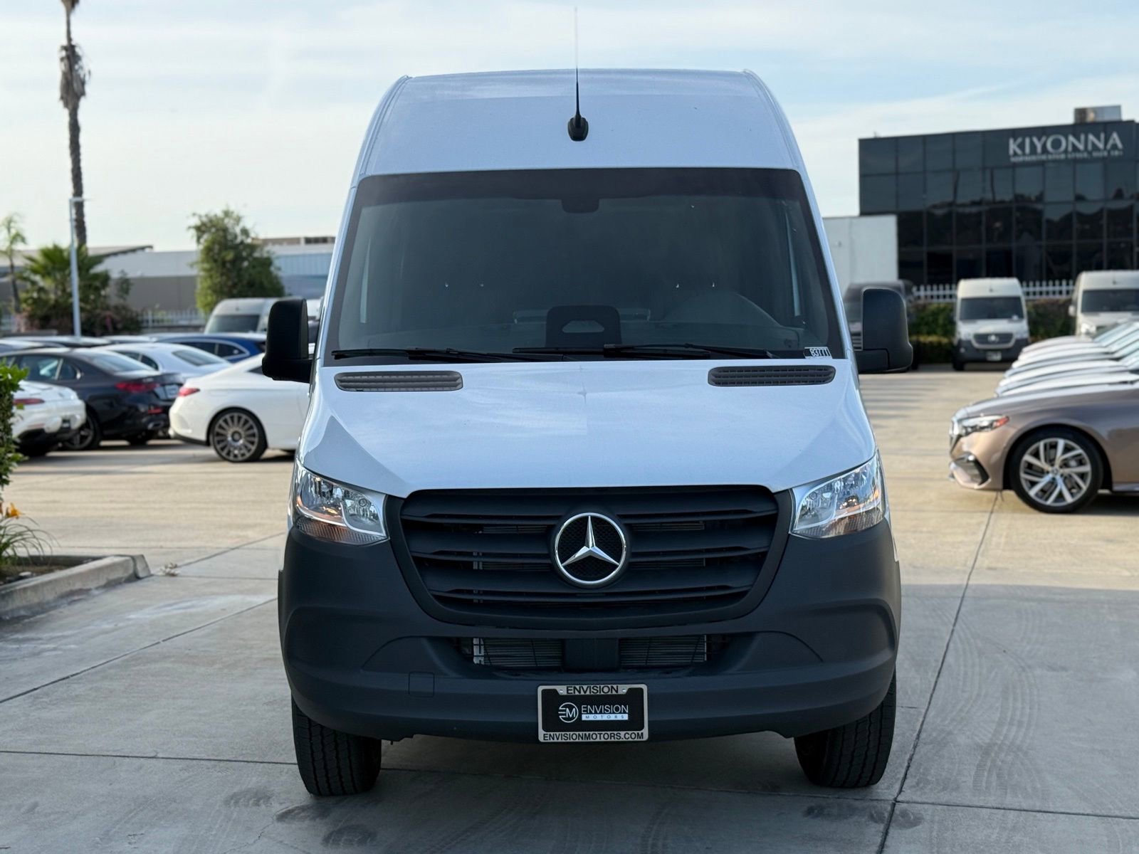 New 2025 Mercedes-Benz Sprinter 2500 image 5