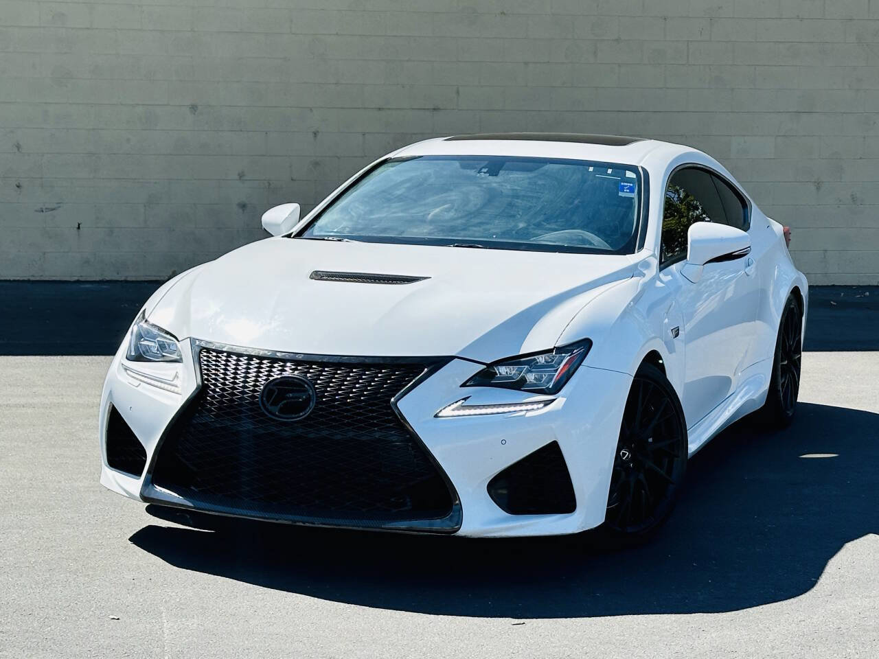 Used 2016 Lexus RC F image 3
