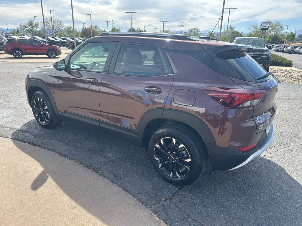 Used 2023 Chevrolet TrailBlazer LT w/ Convenience Package AWD/4WD image 34