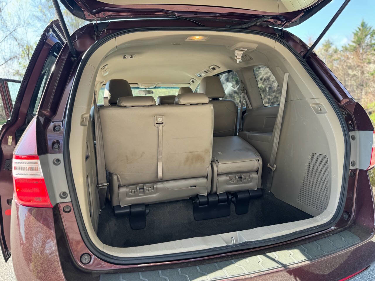 Used 2012 Honda Odyssey EX image 17