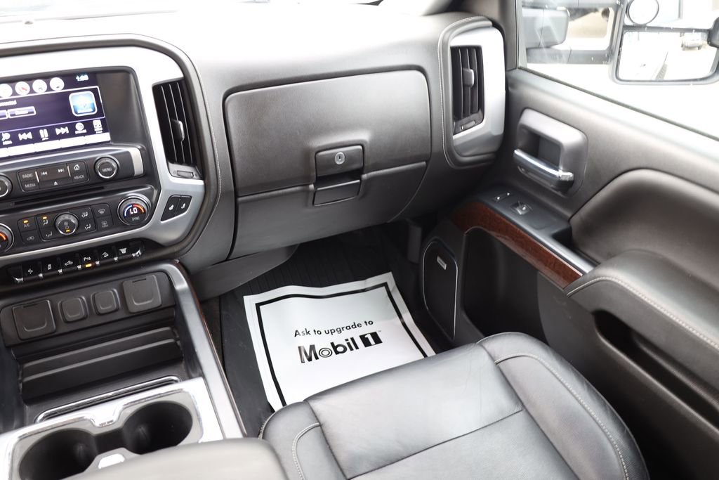 Used 2018 GMC Sierra 2500 SLT w/ Suspension Package, Off-Road AWD/4WD image 20