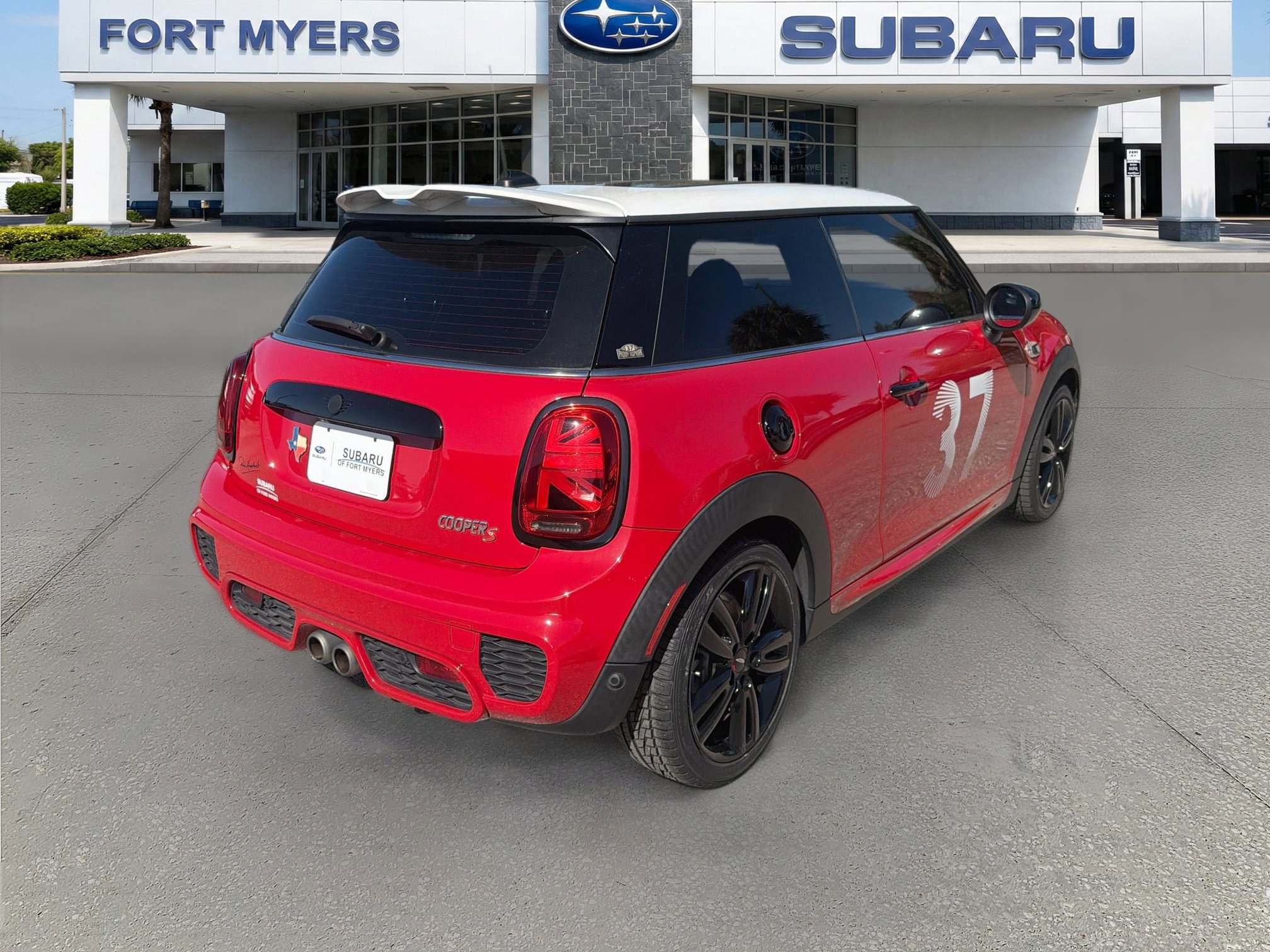 Used 2021 MINI Cooper S w/ 6.5" Touchscreen Package image 3