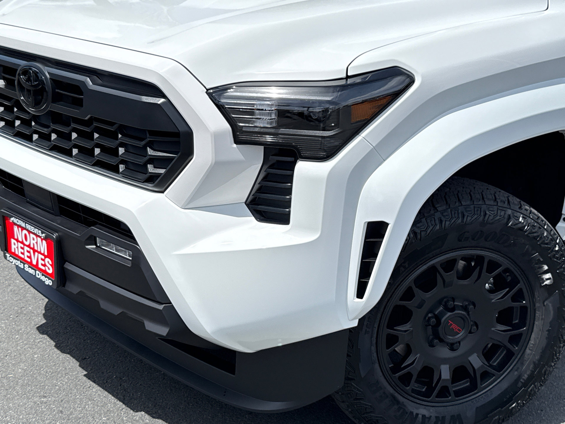 New 2026 Toyota Tacoma TRD Sport AWD/4WD image 3