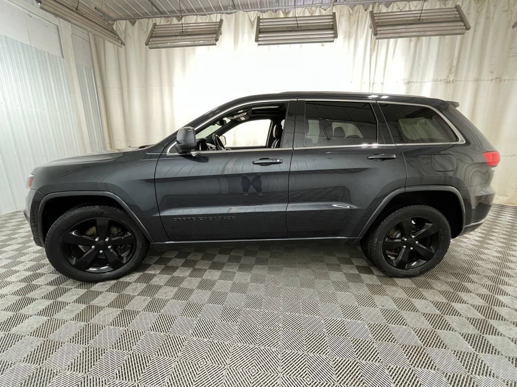 Used 2014 Jeep Grand Cherokee Altitude AWD/4WD image 14