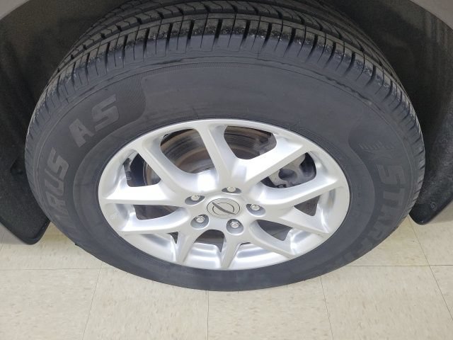 Used 2023 Chrysler Pacifica Touring-L FWD image 9