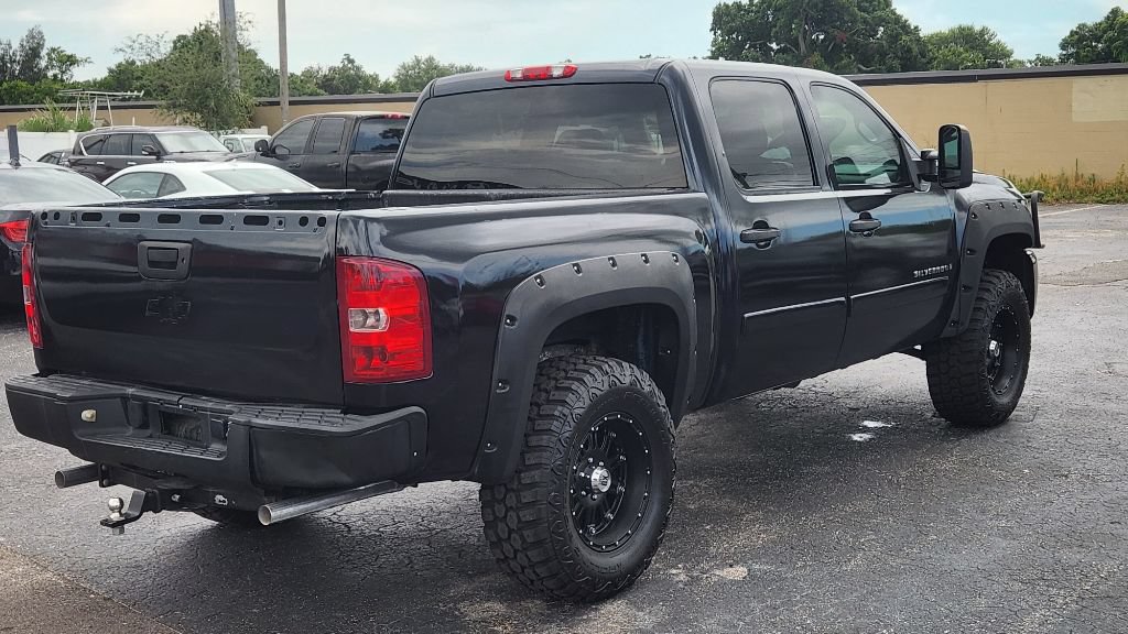 Used 2008 Chevrolet Silverado 1500 LT w/ Power Pack Plus AWD/4WD image 6
