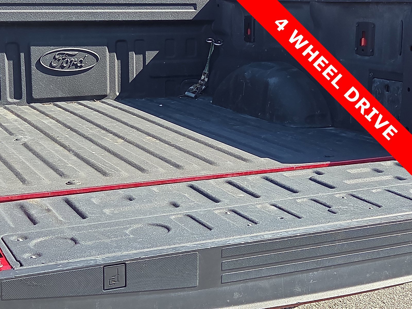 Used 2024 Ford F150 XLT w/ Equipment Group 302A MID image 9