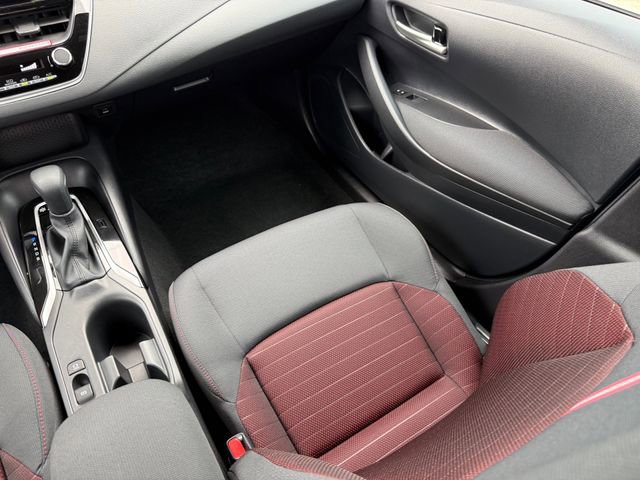 Used 2026 Toyota Corolla SE FWD image 26