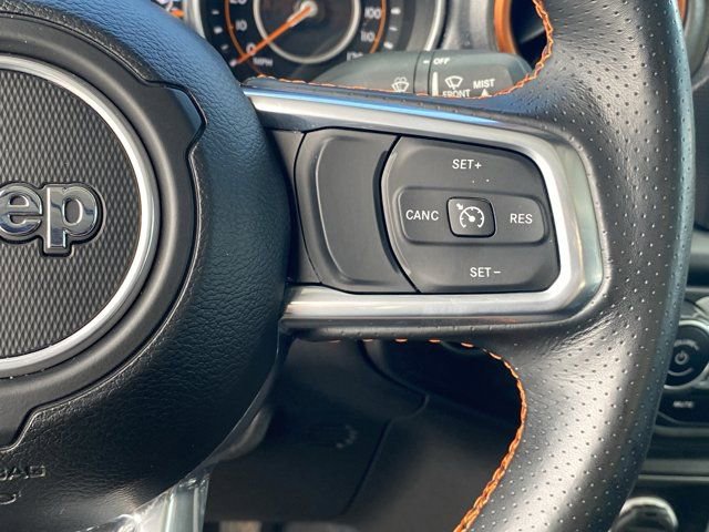 Used 2023 Jeep Gladiator Mojave w/ LED Lighting Group AWD/4WD image 38