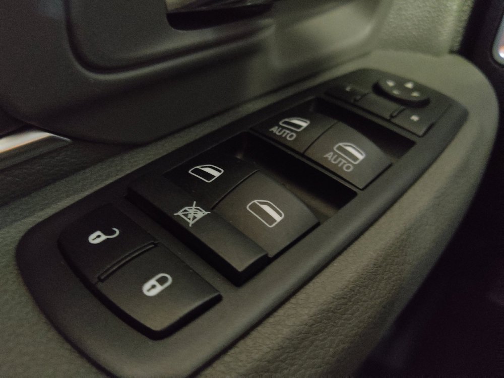 Used 2020 RAM 1500 Warlock AWD/4WD image 27