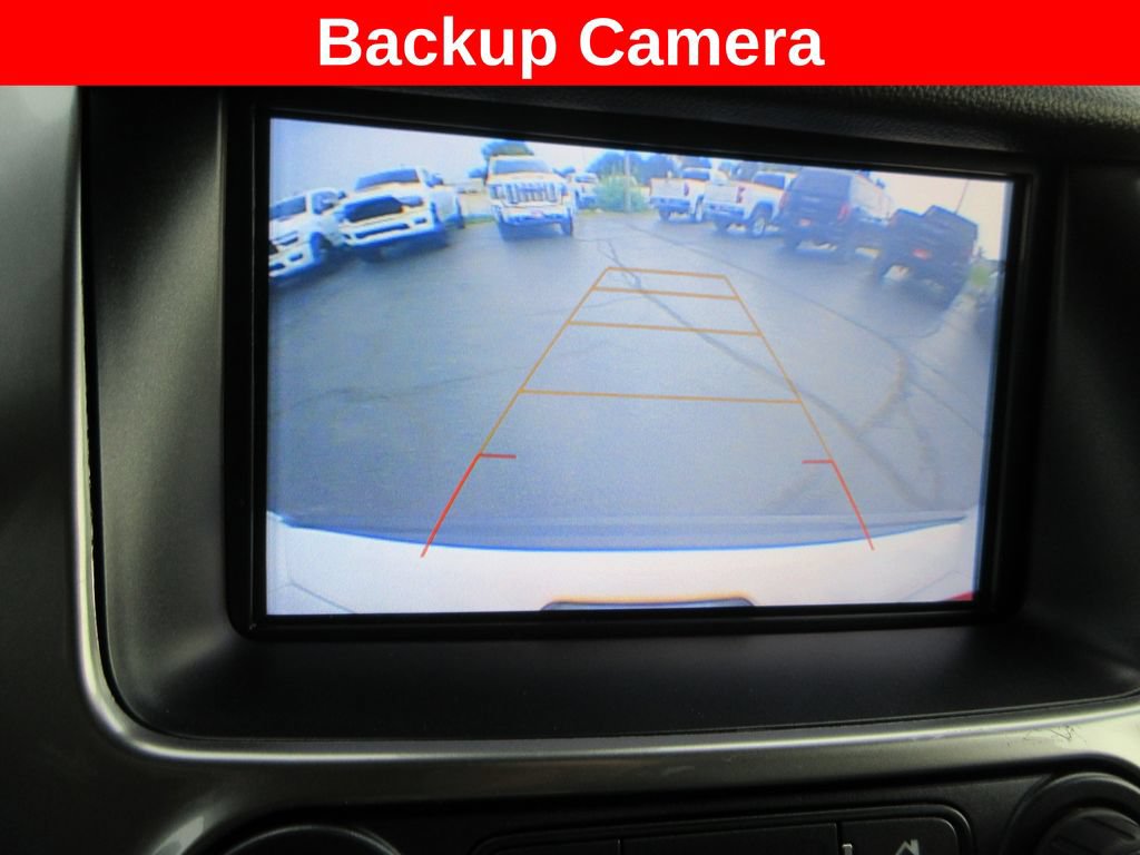Used 2018 Chevrolet Suburban LT RWD image 17