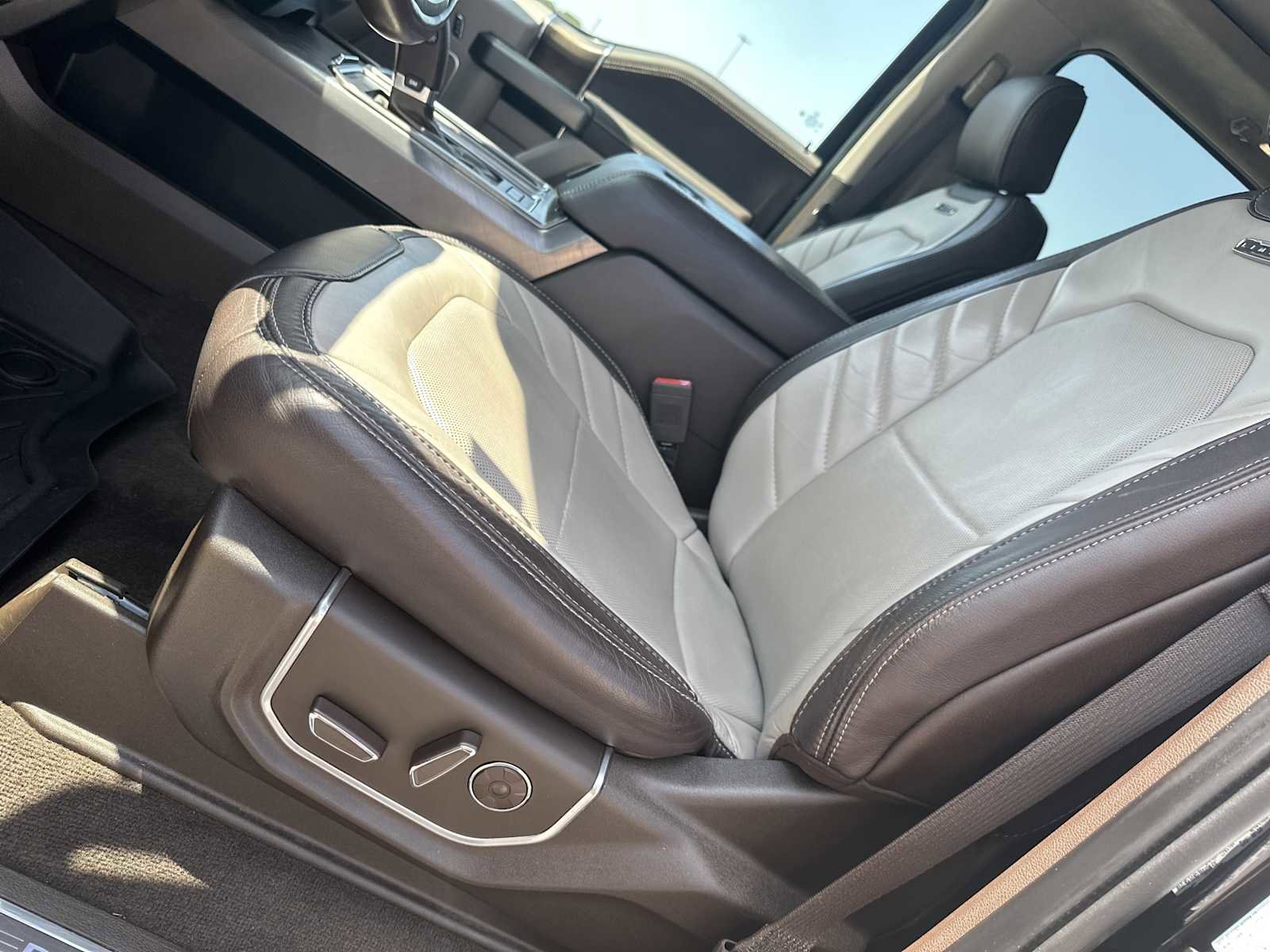 Used 2020 Ford F150 Limited AWD/4WD image 11